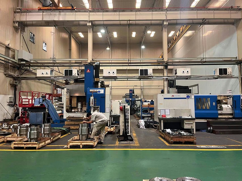齒輪廠車間降溫使用工業(yè)蒸發(fā)冷省電空調(diào)，用電量只需傳統(tǒng)空1/6