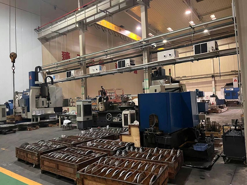 齒輪廠車間降溫使用工業(yè)蒸發(fā)冷省電空調(diào)，用電量只需傳統(tǒng)空1/6
