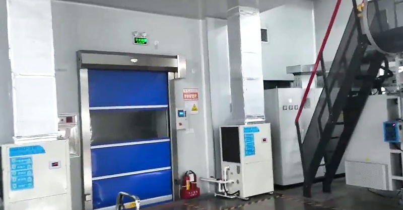 車間區(qū)域崗位降溫，安裝蒸發(fā)冷省電空調(diào)-立式管道款